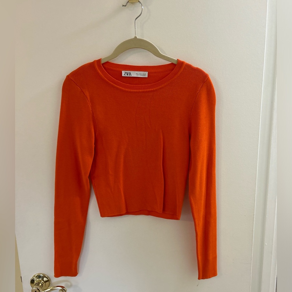 Zara Orange Ling Sleeve Knit Top